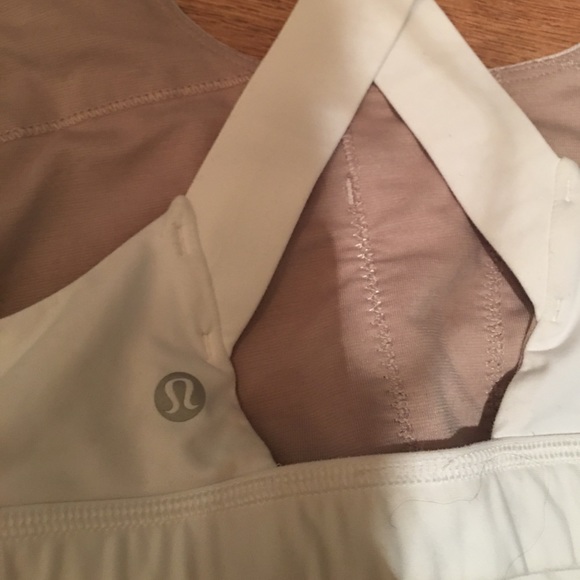 LULULEMON RUN STUFF YOUR BRA 111 - Picture 3 of 6